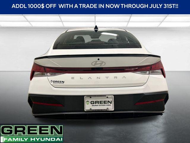 New 2026 White Hyundai SEL Sport image 6