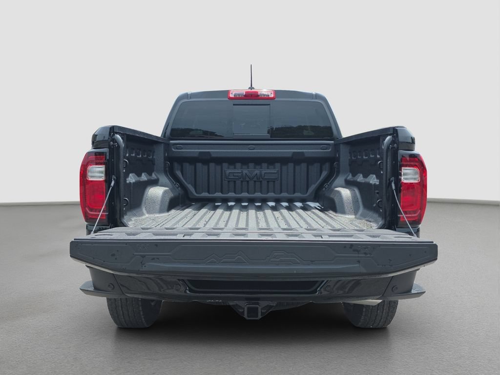 2026 GMC Canyon AT4 - Photo 17