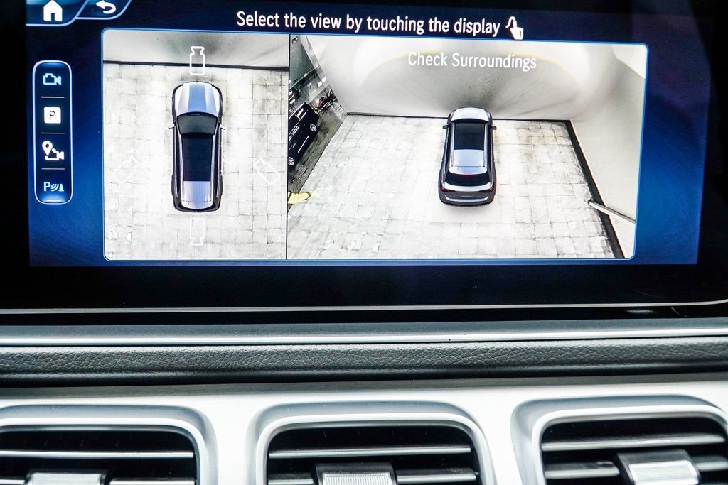 Used 2025 White Mercedes-Benz GLS 450 image 27