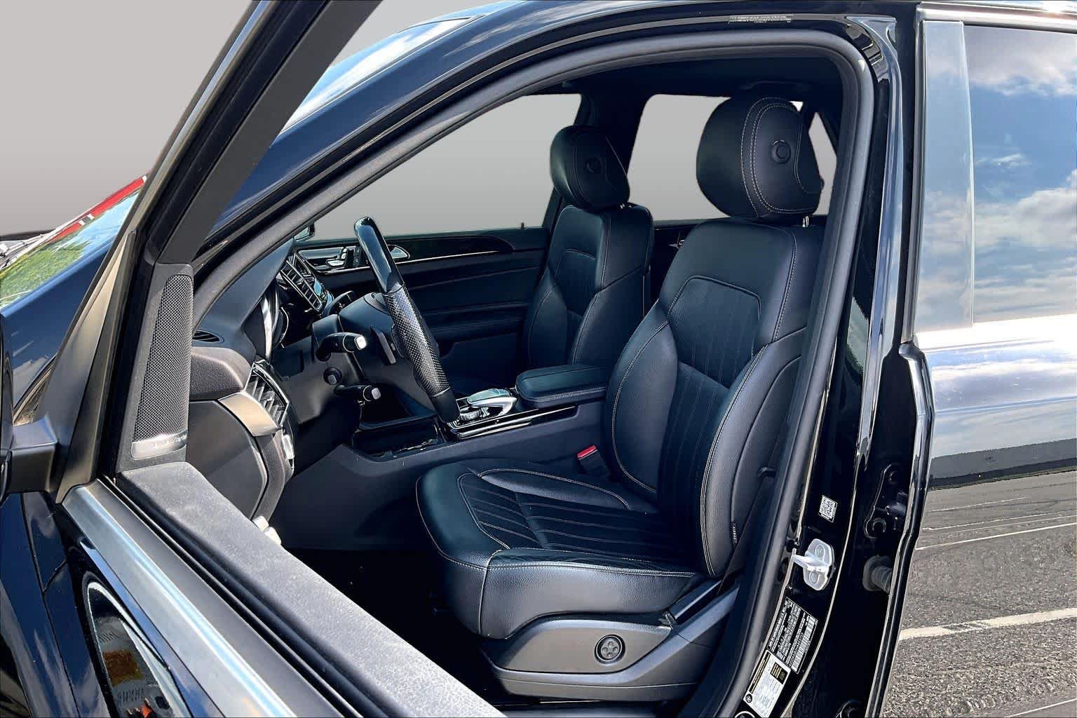 Used 2017 Black Mercedes-Benz GLE 350 image 8