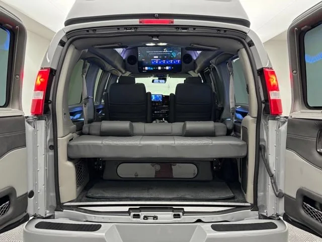 2026 GMC Savana Cargo Work Van - Photo 13