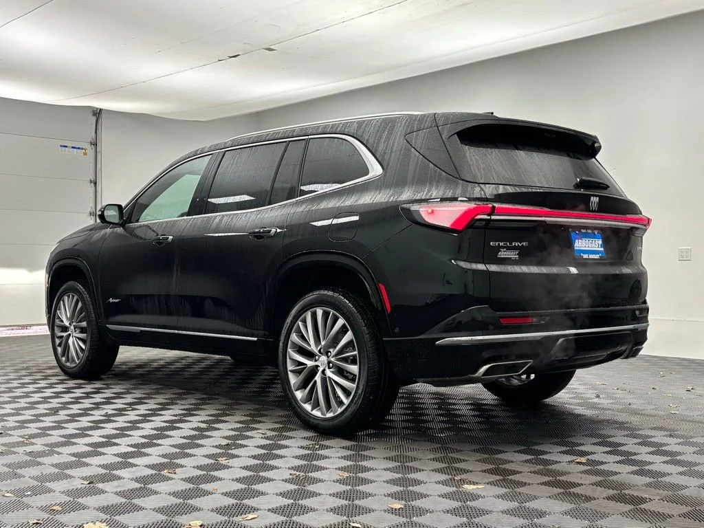 2026 Buick Enclave Avenir - Photo 16