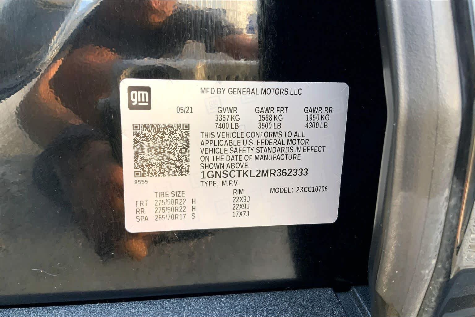 Used 2021 Black Chevrolet High Country image 36