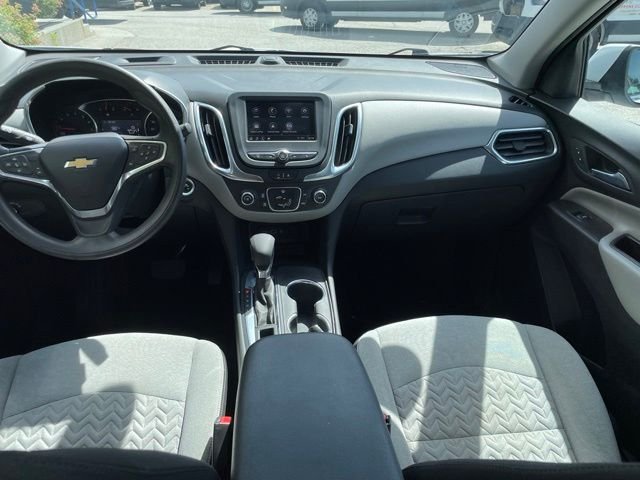 Used 2022 Summit White Chevrolet LT image 7