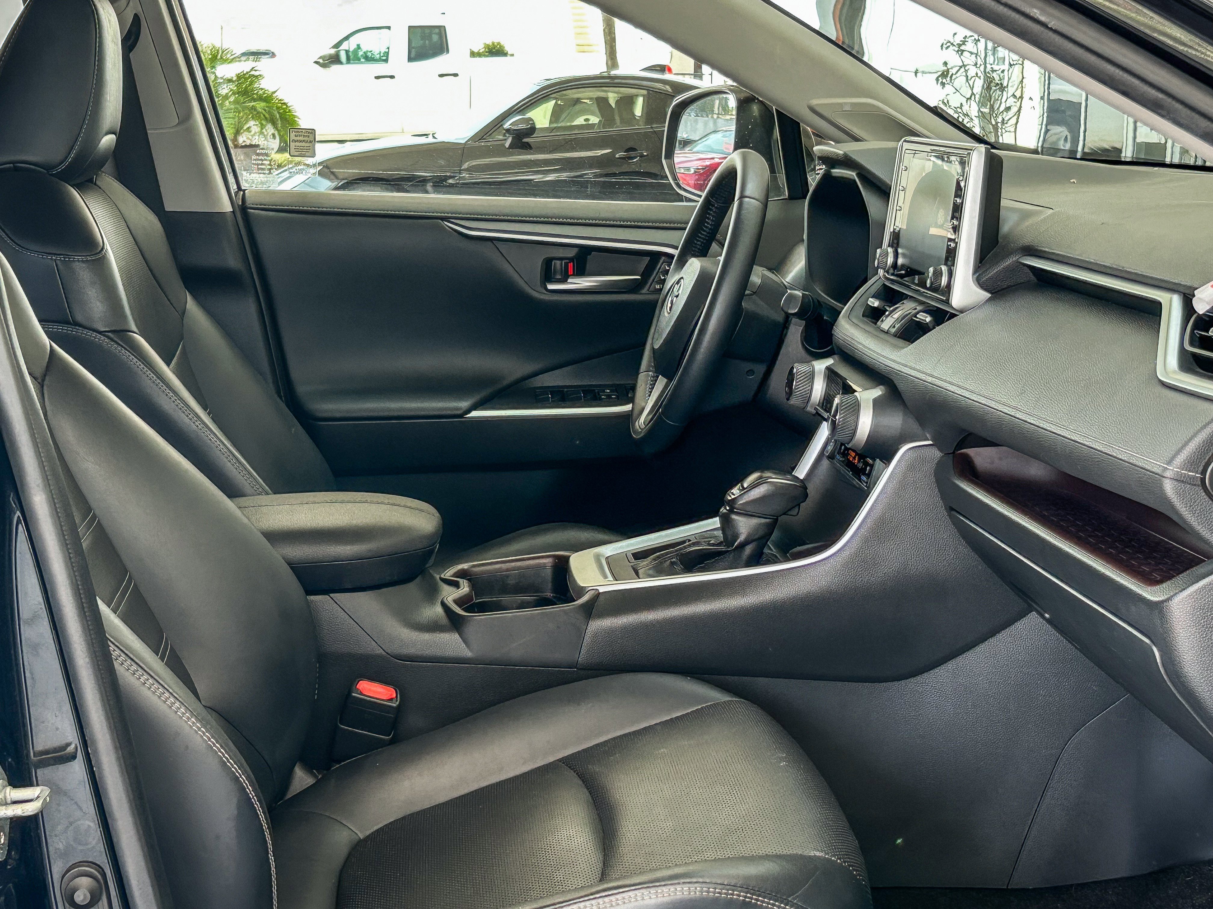 Used 2020 MIDNIGHT BLACK ME TOYOTA TRUCK LIMITED image 16