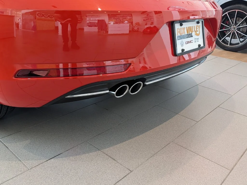 Used 2019 Orange Volkswagen 2.0T SE image 32