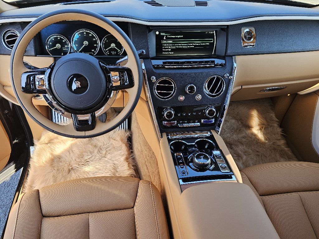 2023 Rolls-Royce Cullinan Base - Photo 6