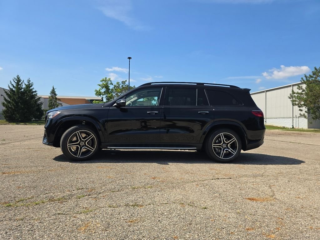 New 2026 Black Mercedes-Benz GLS 450 image 13