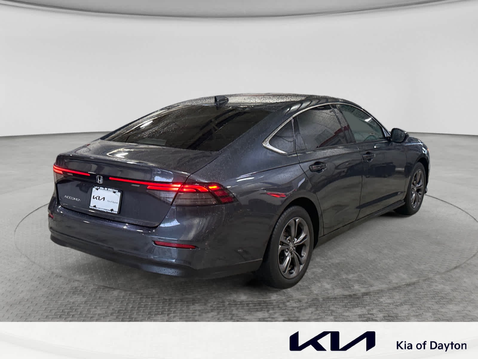 Used 2023 Meteorite Gray Metallic Honda EX image 5