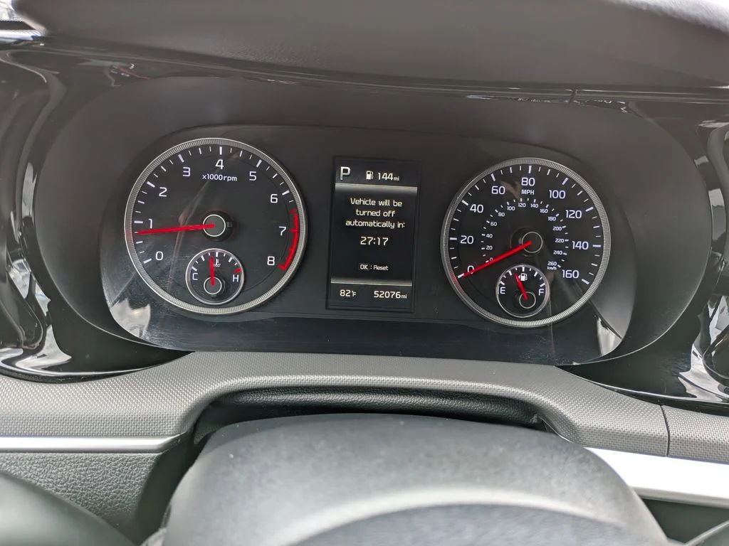 Used 2023 White Pearl Kia GT-Line image 16