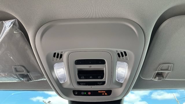 2026 Buick Envision Sport Touring - Photo 17