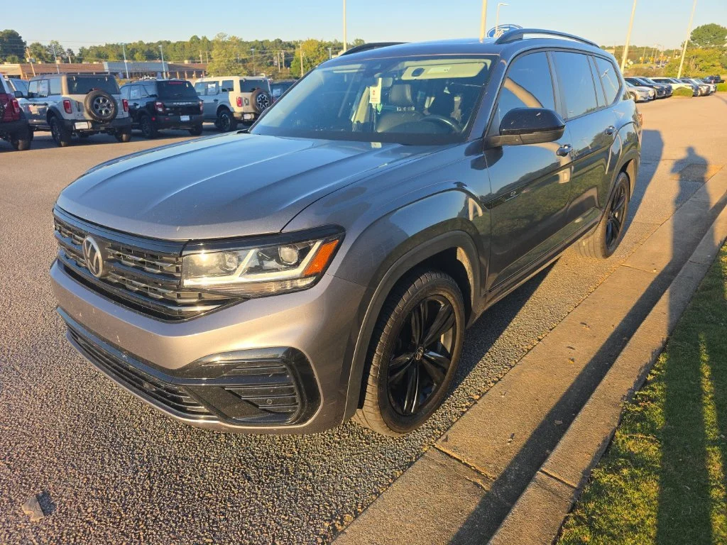 2022 Volkswagen Atlas SEL R-Line Black