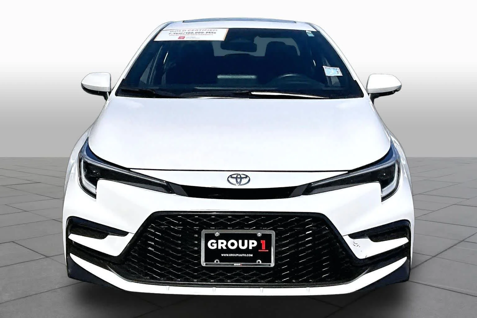 Certified Used 2024 Ice Cap Toyota SE image 4