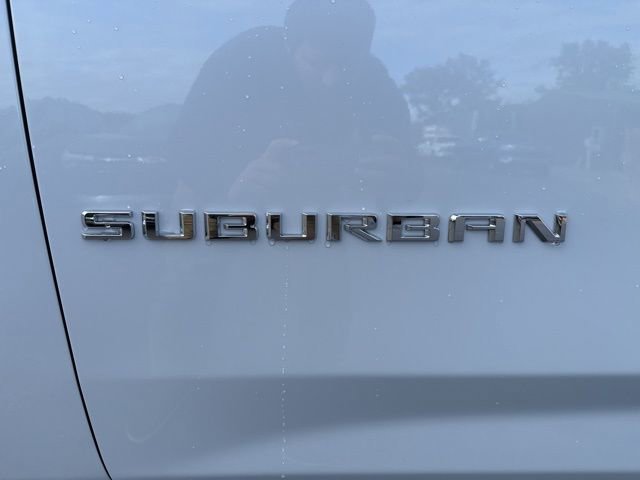 2026 Chevrolet Suburban High Country - Photo 14