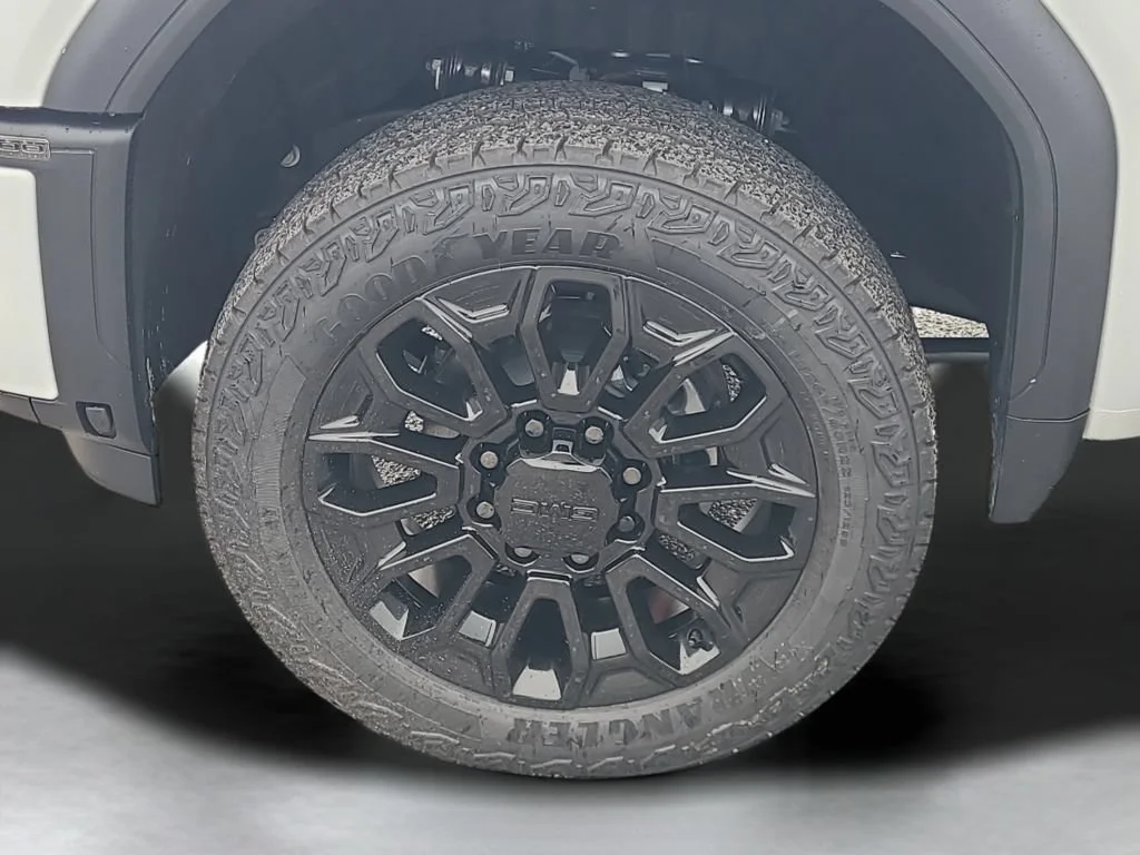 New 2026 Summit White GMC AT4 image 10