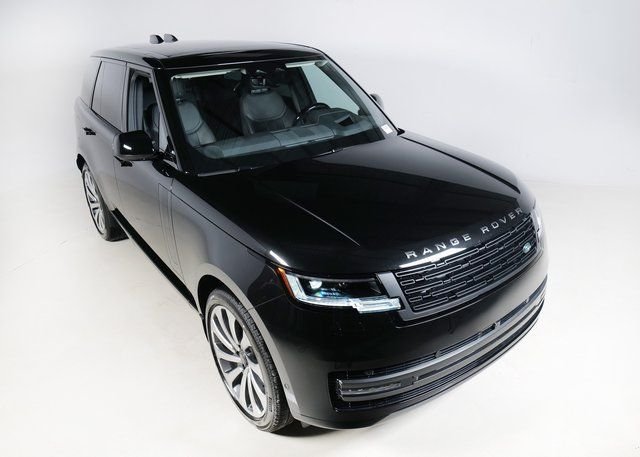 New 2026 Santorini Black Land Rover SE image 26