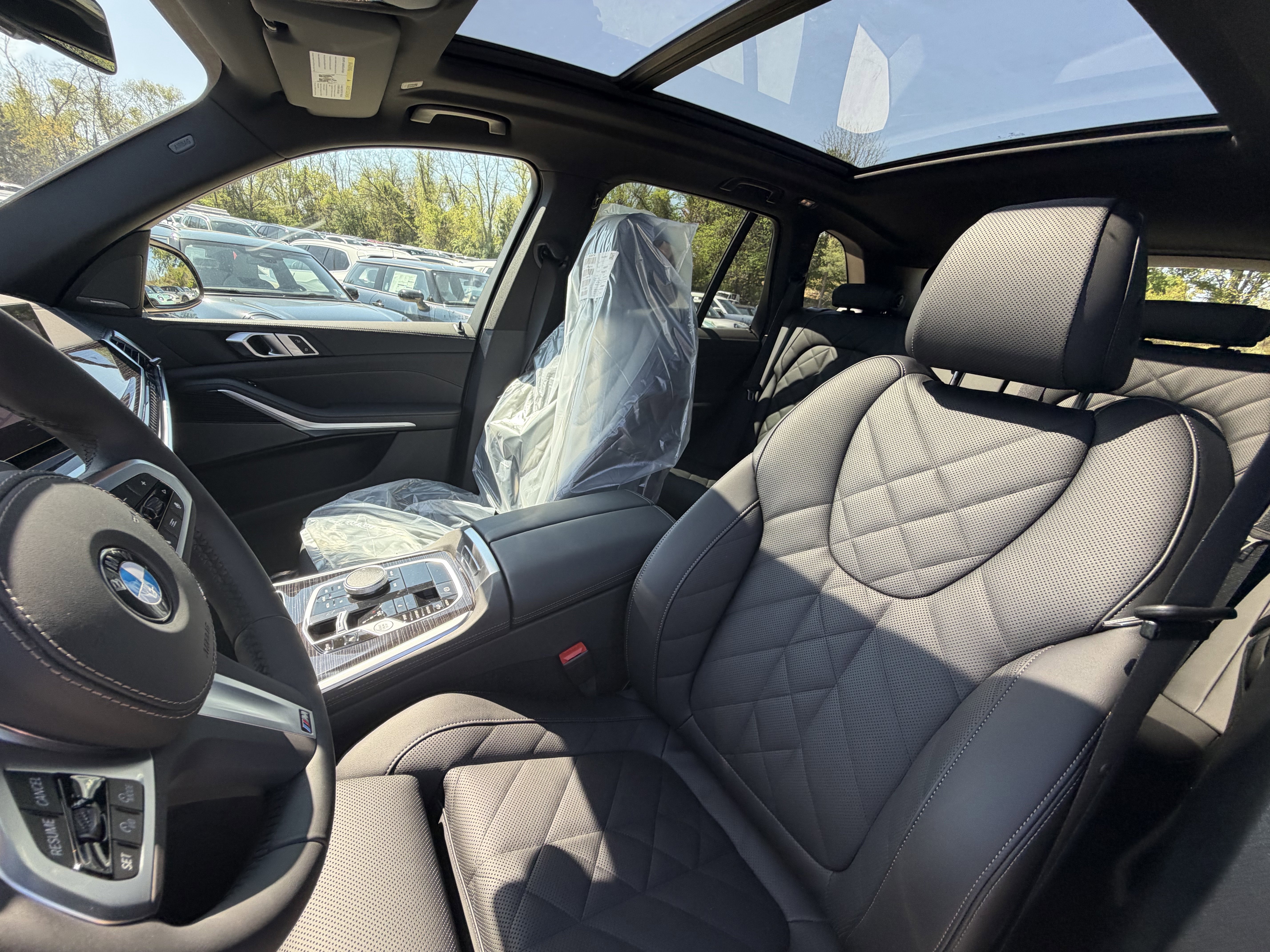 New 2026 Dravit Grey Metallic BMW xDrive40i image 8