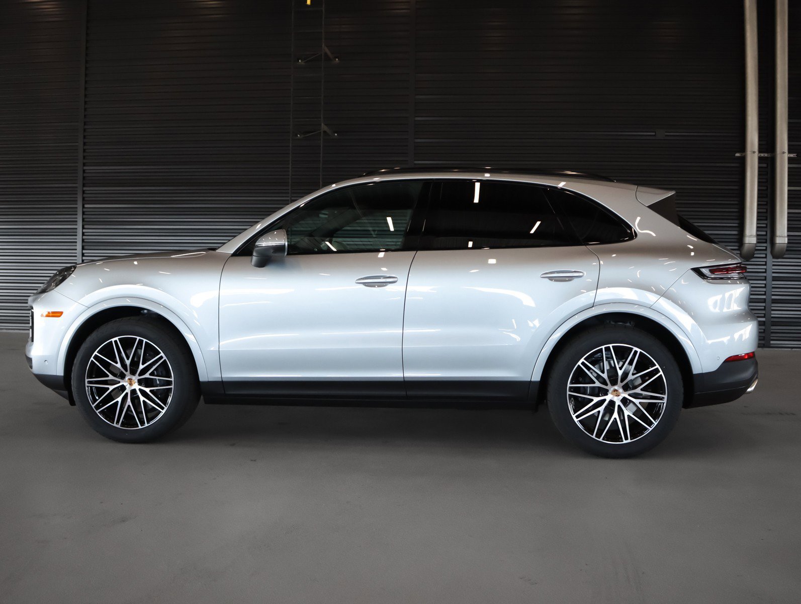 New 2026 Dolomite Silver Metallic Porsche  image 2