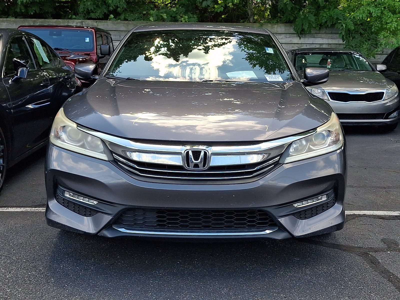Certified Used 2017 Modern Steel Metallic Honda Sport SE image 2