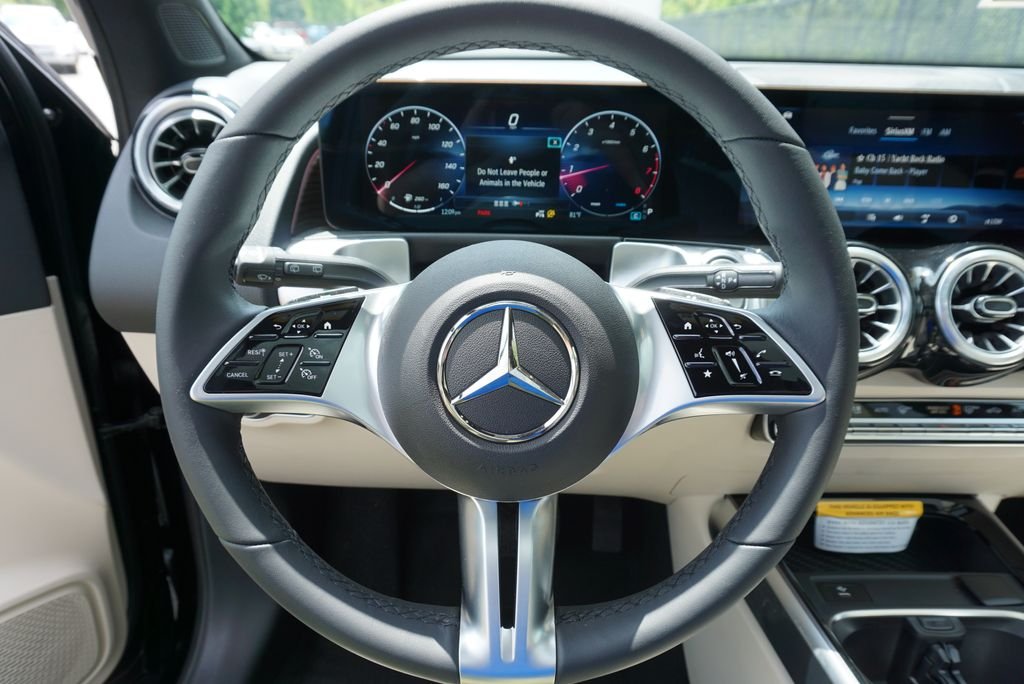 2025 Mercedes-Benz GLB Base - Photo 25
