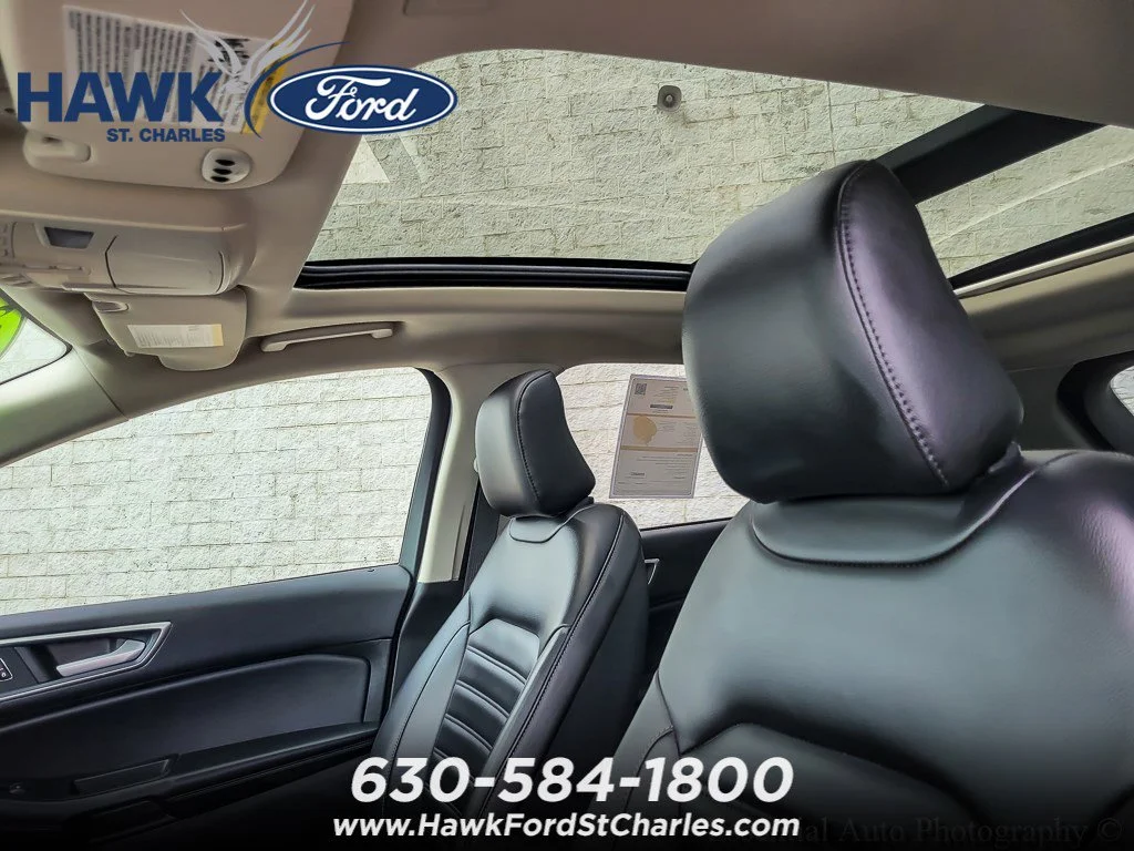 Used 2023 Blue Metallic Ford SEL image 8