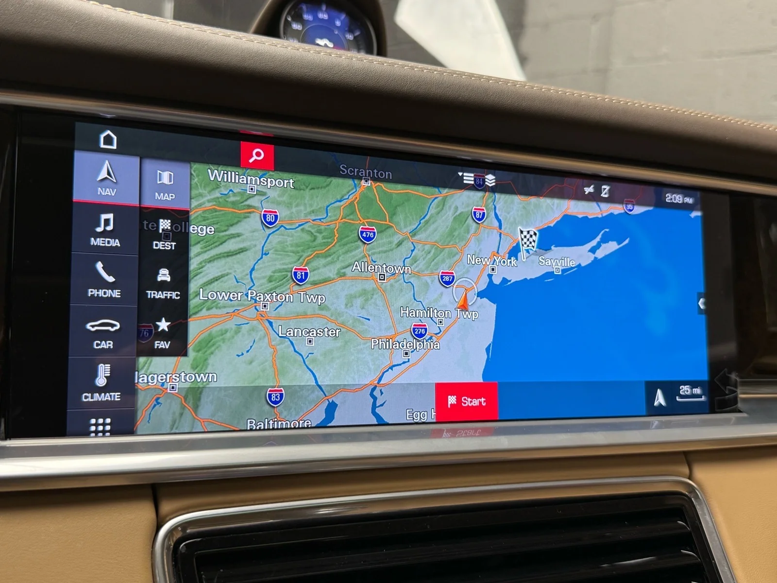Used 2018 Black (a1) Porsche 4 image 15