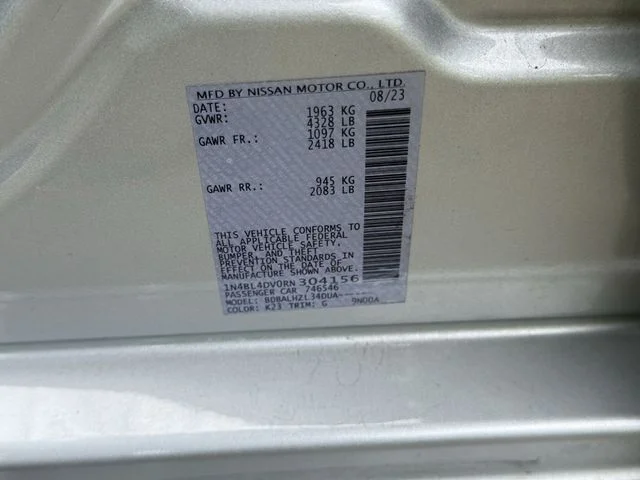 Used 2024 Silver Nissan 2.5 SV image 27