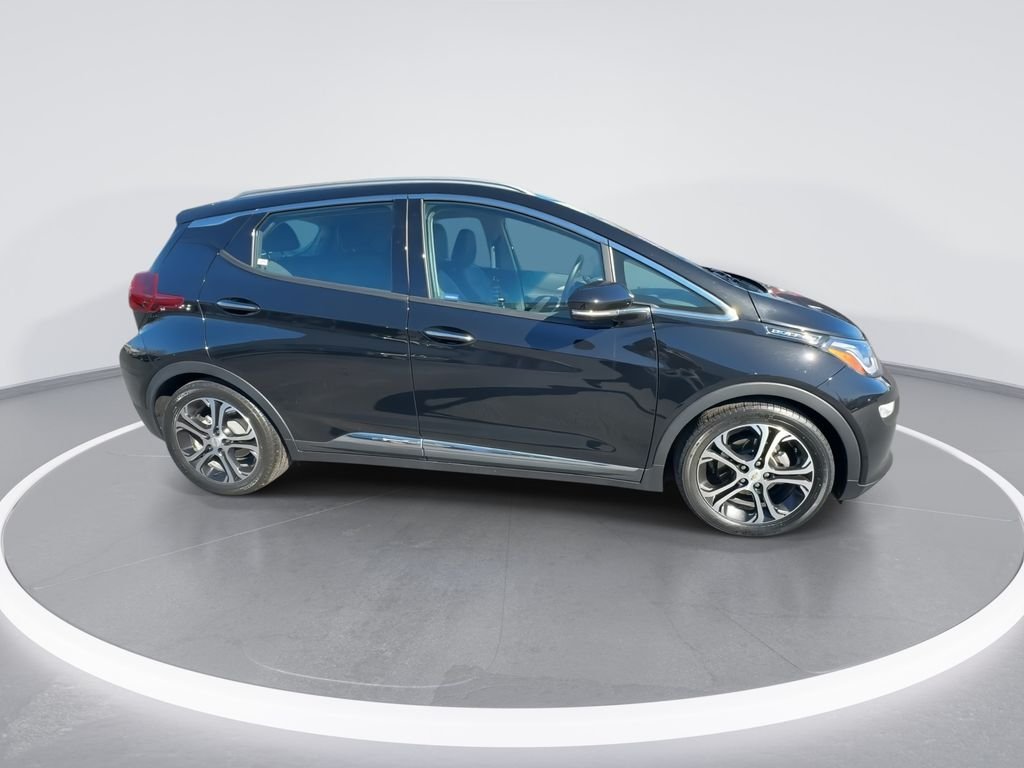 Used 2021 Chevrolet Bolt EV Premier with VIN 1G1FZ6S00M4114149 for sale in Nicholasville, KY