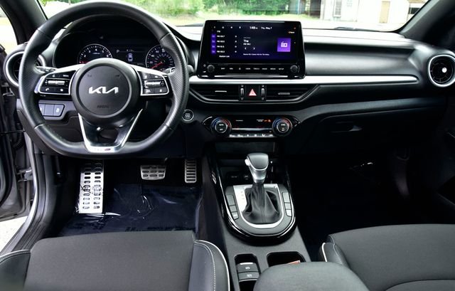 Certified Used 2023 Gray Kia GT-Line image 18