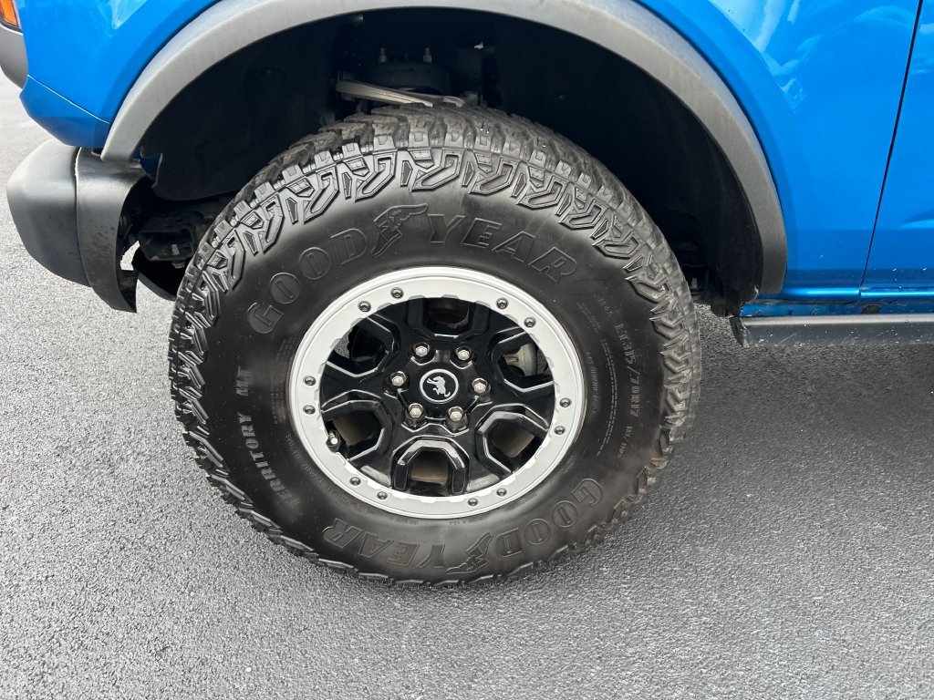 Used 2023 Blue Ford Badlands image 10