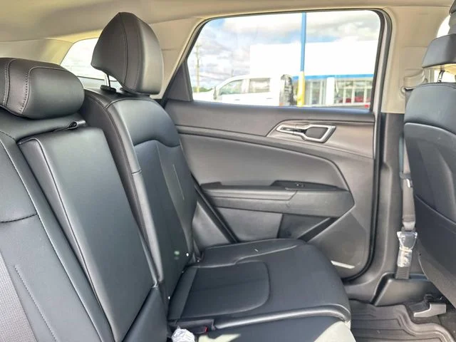 Used 2026 White Kia EX image 15