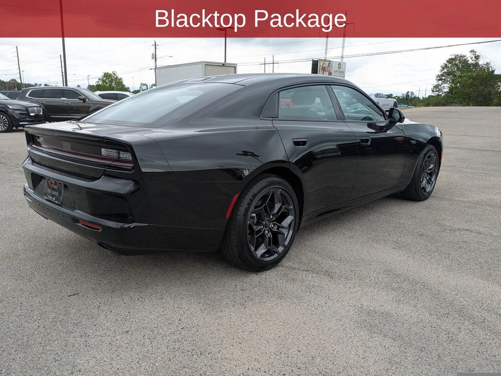 New 2026 Diamond Black Crystal Pearlcoat Dodge R/T Plus image 6