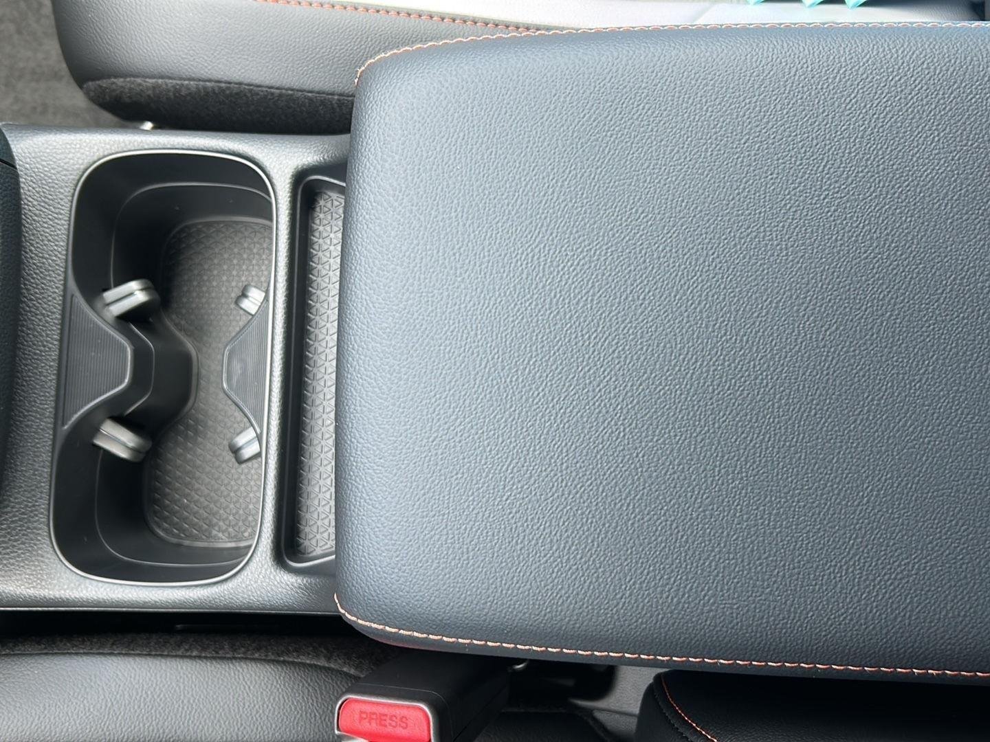 New 2026 Platinum White Pearl Honda Sport Touring image 8