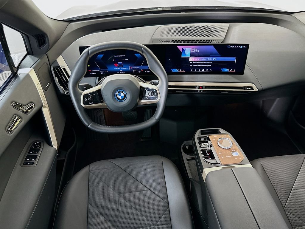 Certified Used 2024 Black Sapphire Metallic BMW xDrive50 image 22