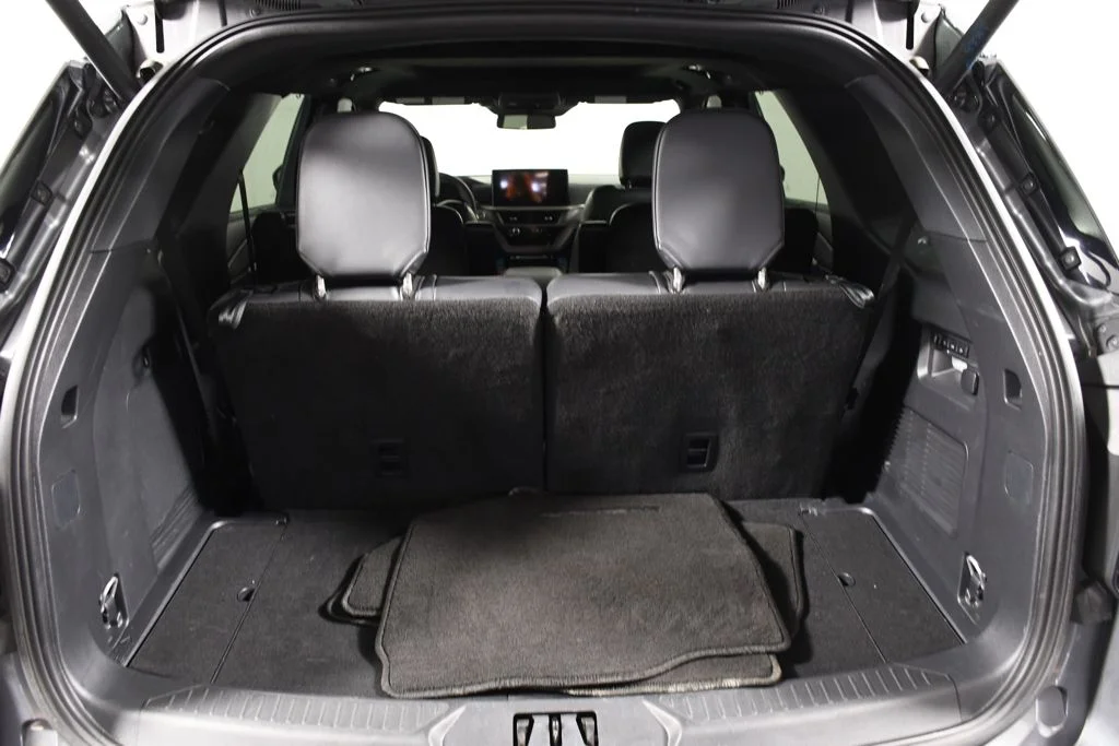 Used 2025 Carbonized Gray Metallic Ford ST image 14