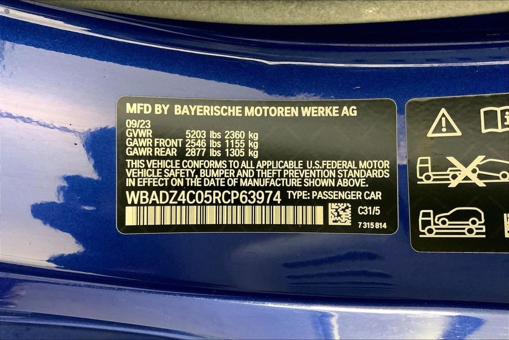 Used 2024 Portimao Blue Metallic BMW  image 31