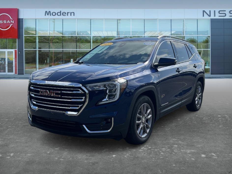 Used 2022 Marine Metallic GMC SLT image 1