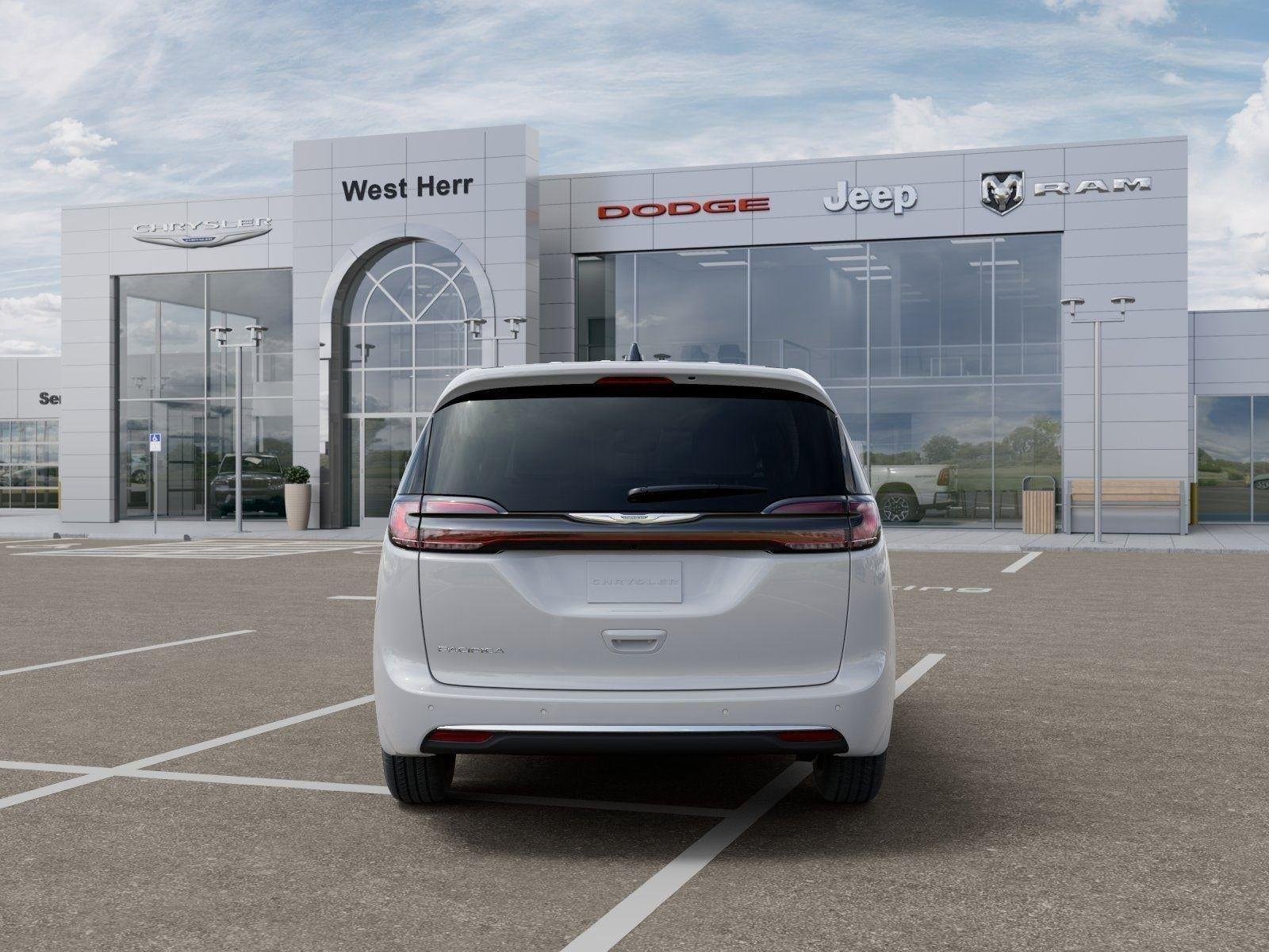 New 2026 Bright White Clear-Coat Exterior Paint Chrysler PACIFICA SELECT image 85