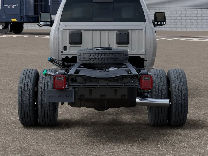 New 2026 Silver-Zynith Exterior Paint RAM Tradesman image 15