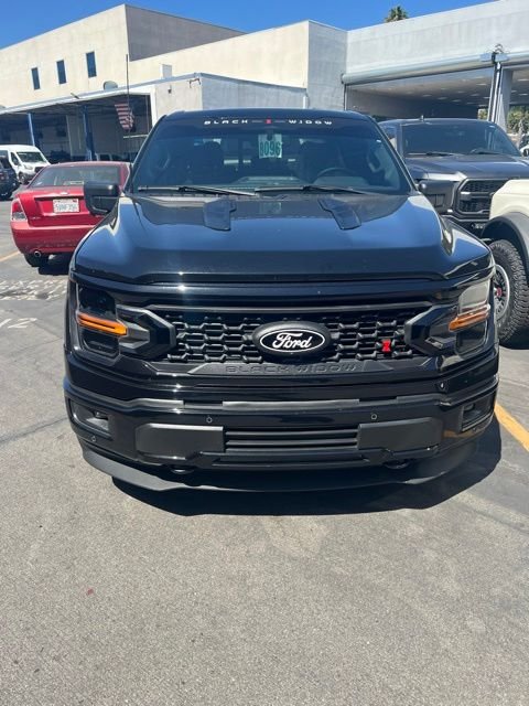 Used 2024 Agate Black Metallic Ford XLT image 2