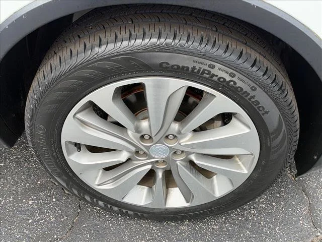 Used 2019 (Includes (CM5) Black Carbon Metallic lower exterior accent color, Paint code W700S.) Buick Preferred image 32