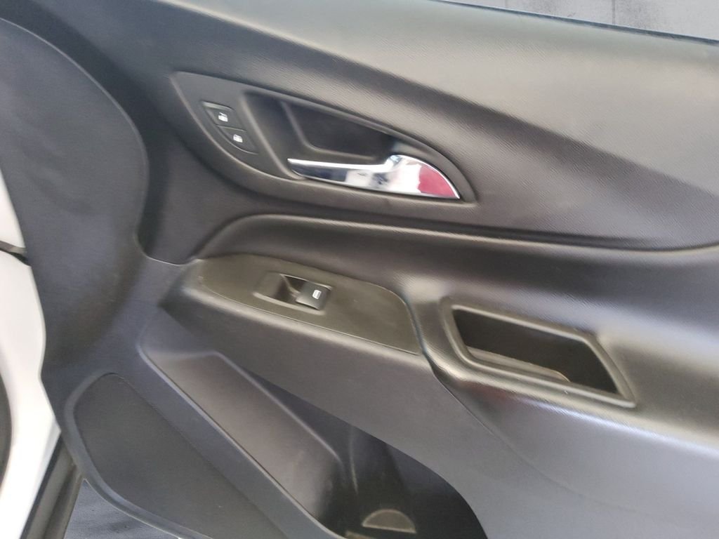 Used 2020 White Chevrolet LT image 15