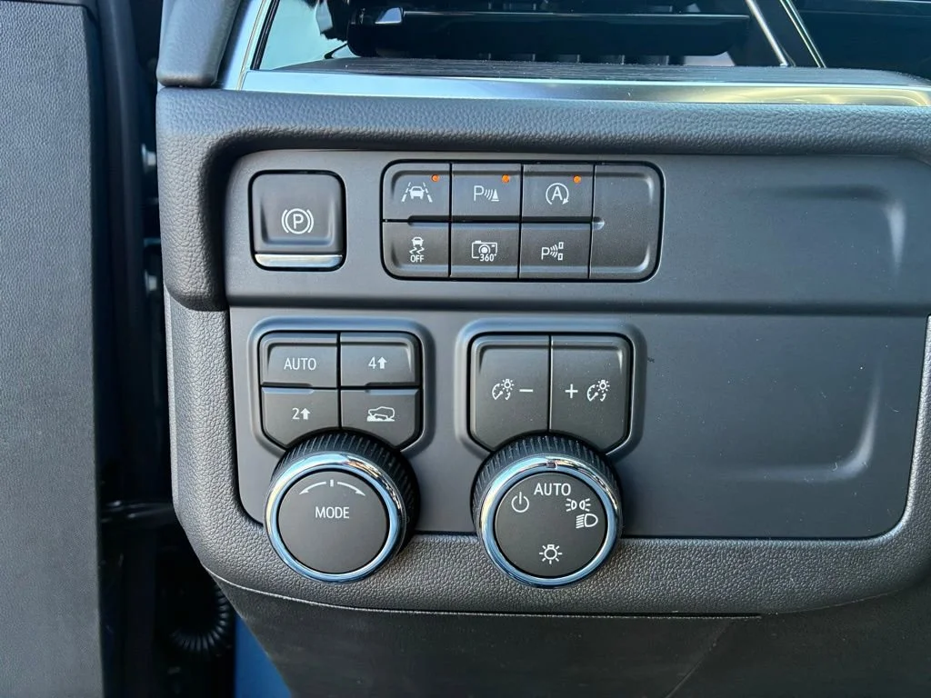 2026 Chevrolet Tahoe LS - Photo 12