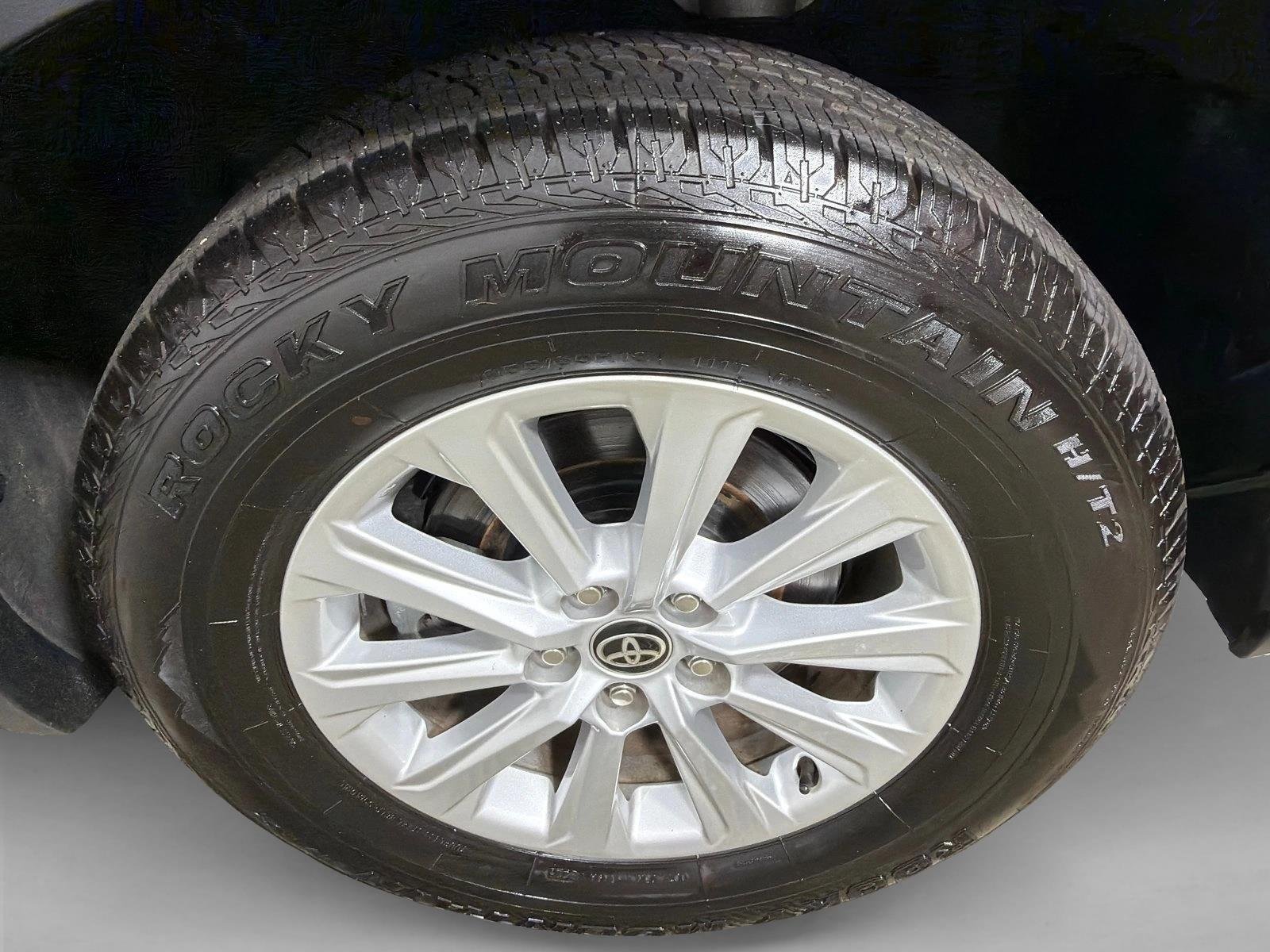 Used 2025 Storm Cloud Toyota XLE image 20