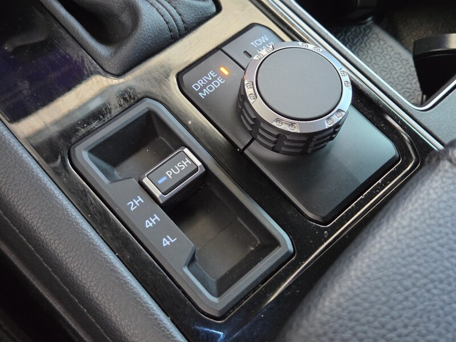 Used 2024 GRAY Toyota Limited image 33