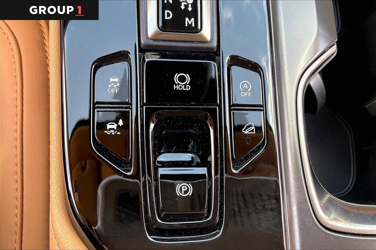 Certified Used 2026 ATOMIC SILVER Lexus  image 32