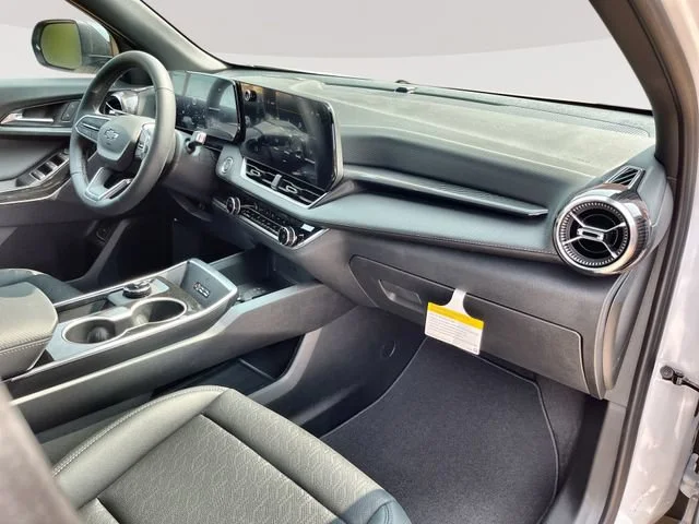 2027 Chevrolet Equinox LT - Photo 36