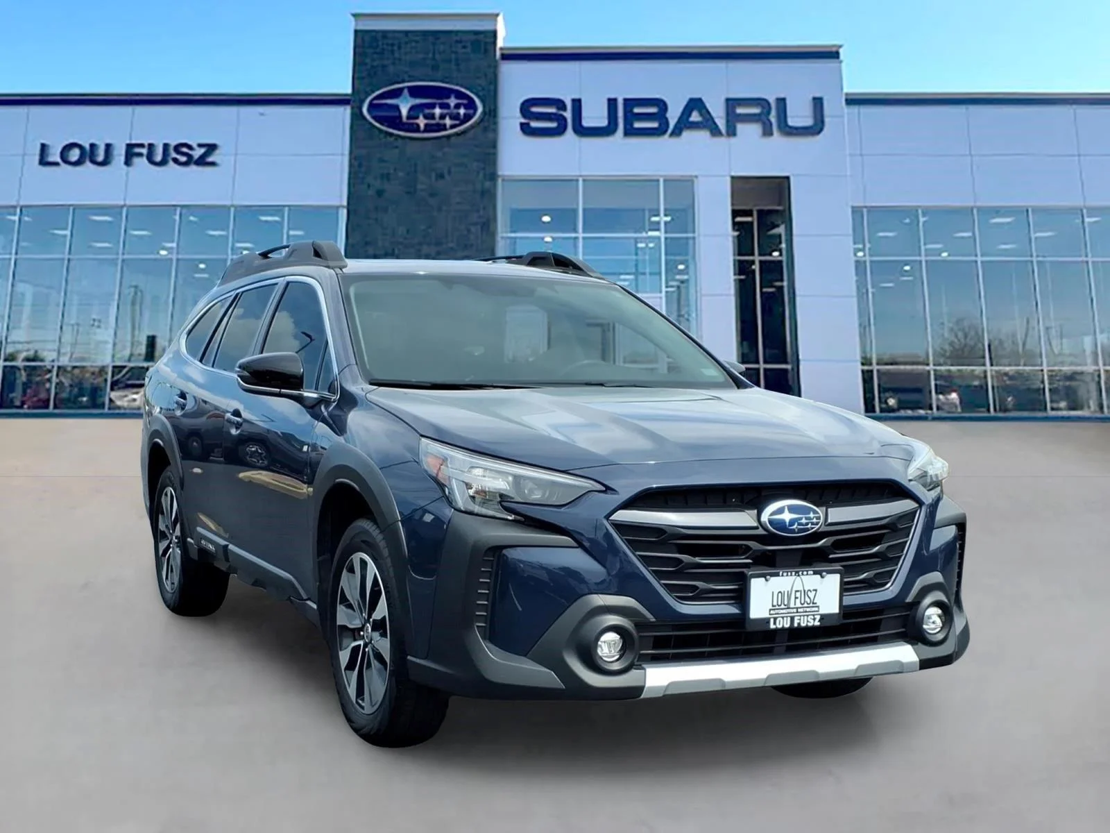 Used 2025 Cosmic Blue Pearl Subaru Limited image 1