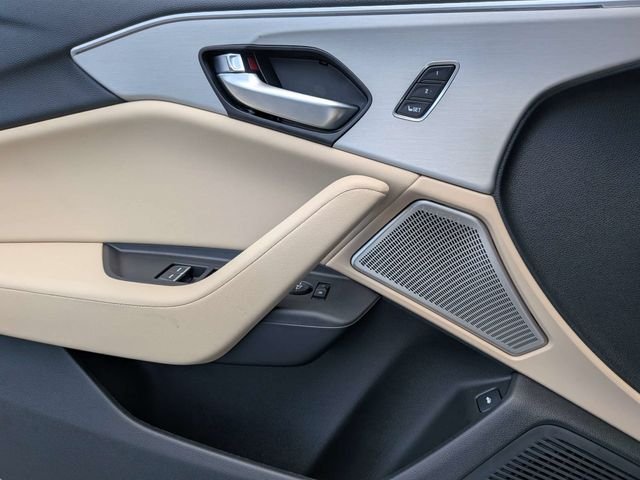 Used 2025 White Acura Technology Package image 29