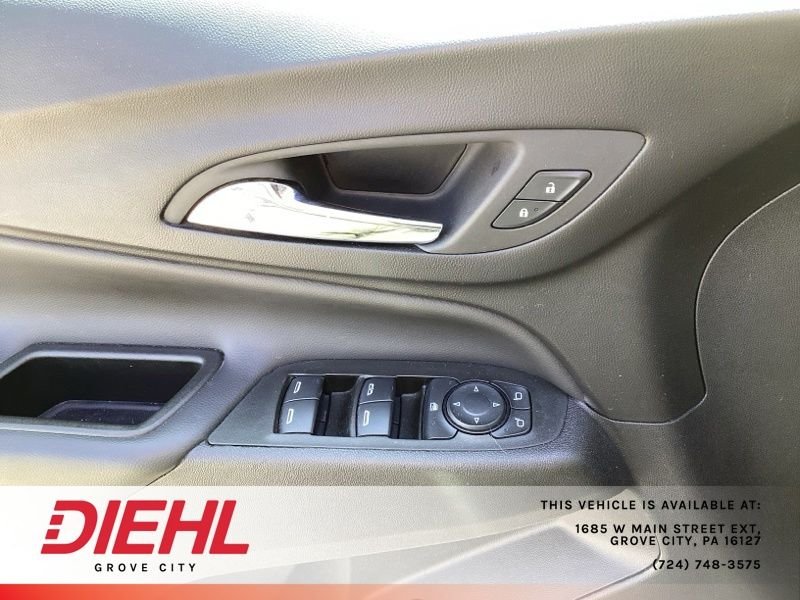 Used 2024 Gray Chevrolet LT image 17